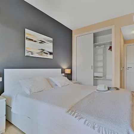 Oasis La Cala Apartment *