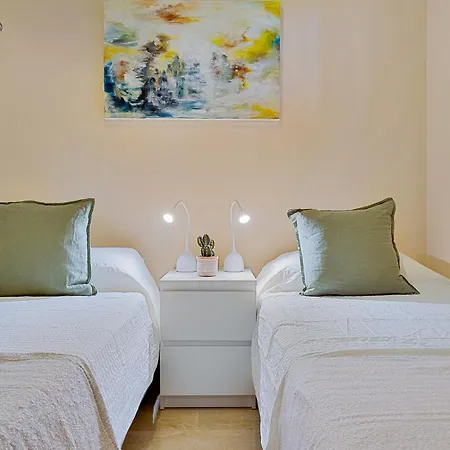 Oasis La Cala * La Cala De Mijas